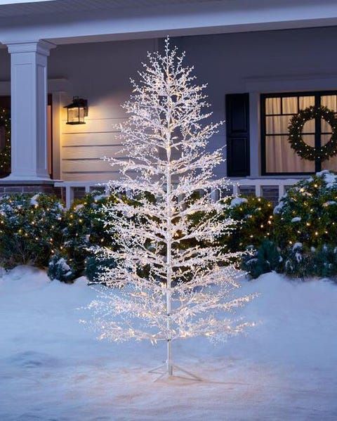 10 Ways To Shine With A White Light Outdoor Christmas Tree