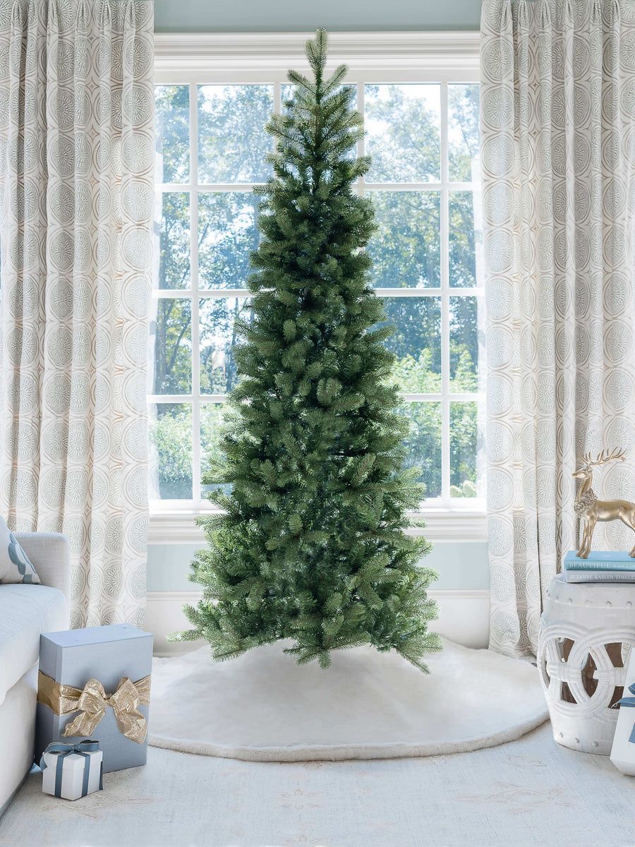 12 Foot Unlit Christmas Tree Buying Guide