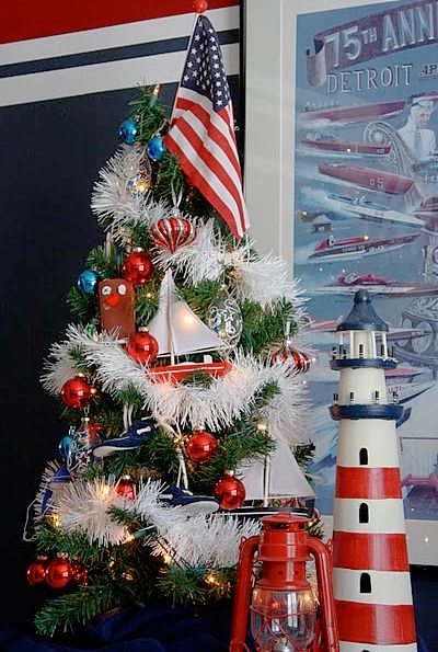 Christmas Lighthouse Decorating Ideas