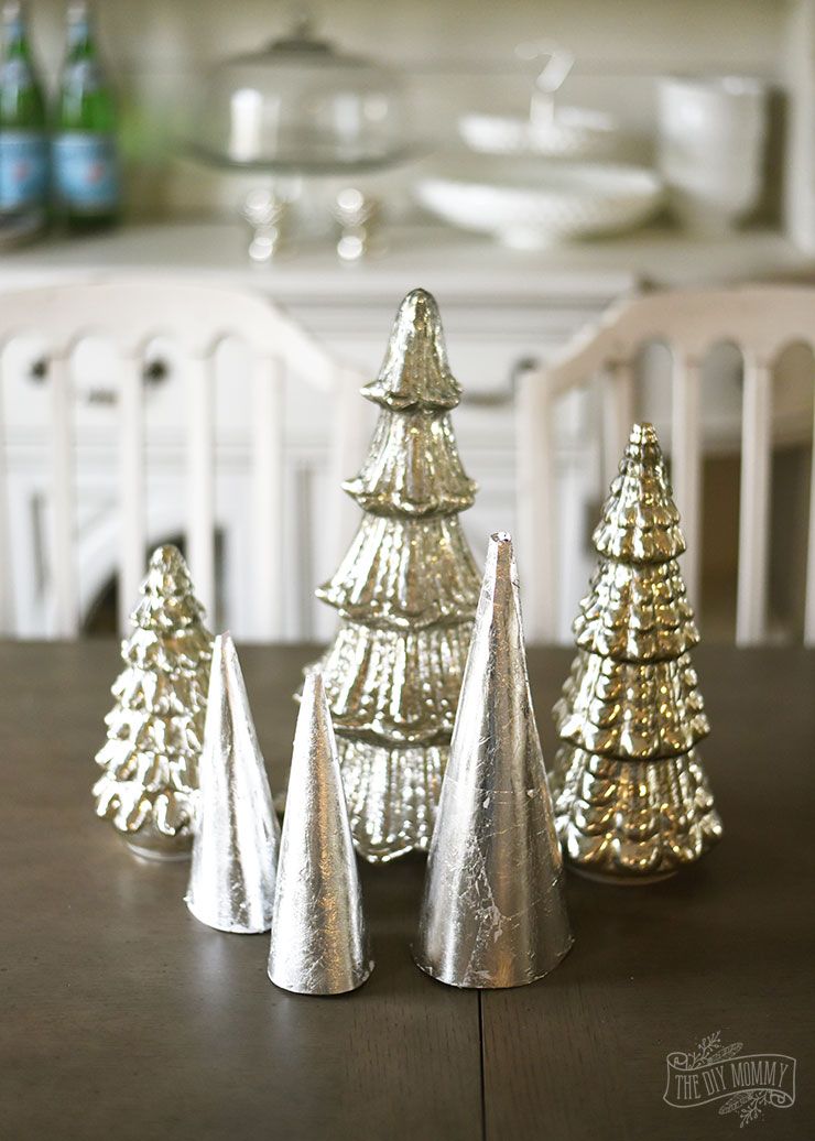 Silver Leaf Christmas Tree Decoration Ideas for Small Spaces