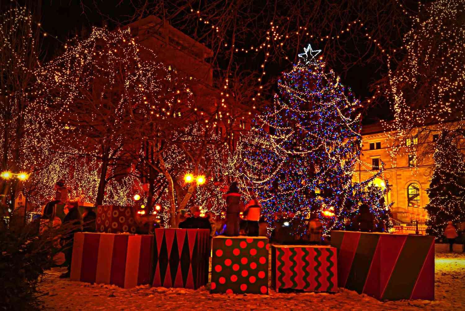 Minneapolis Holiday Activities