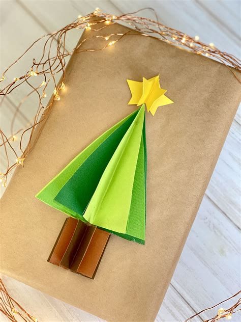 3D Christmas Tree Wrap