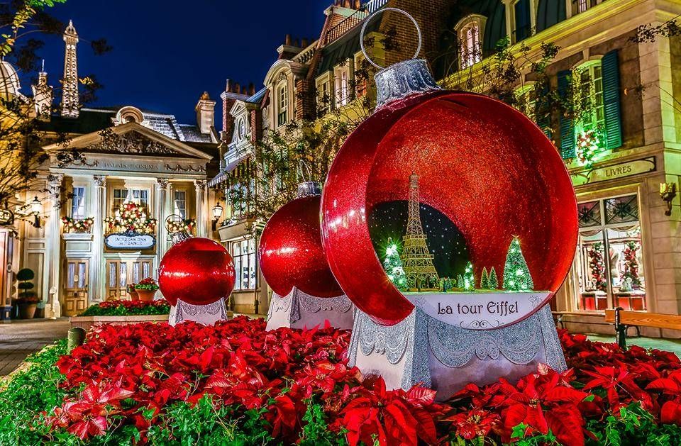 Epcot's International Festival of the Holidays