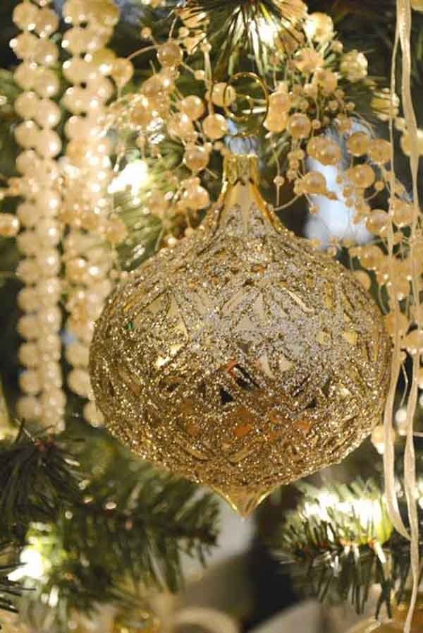 Gold Christmas Tree Ornaments