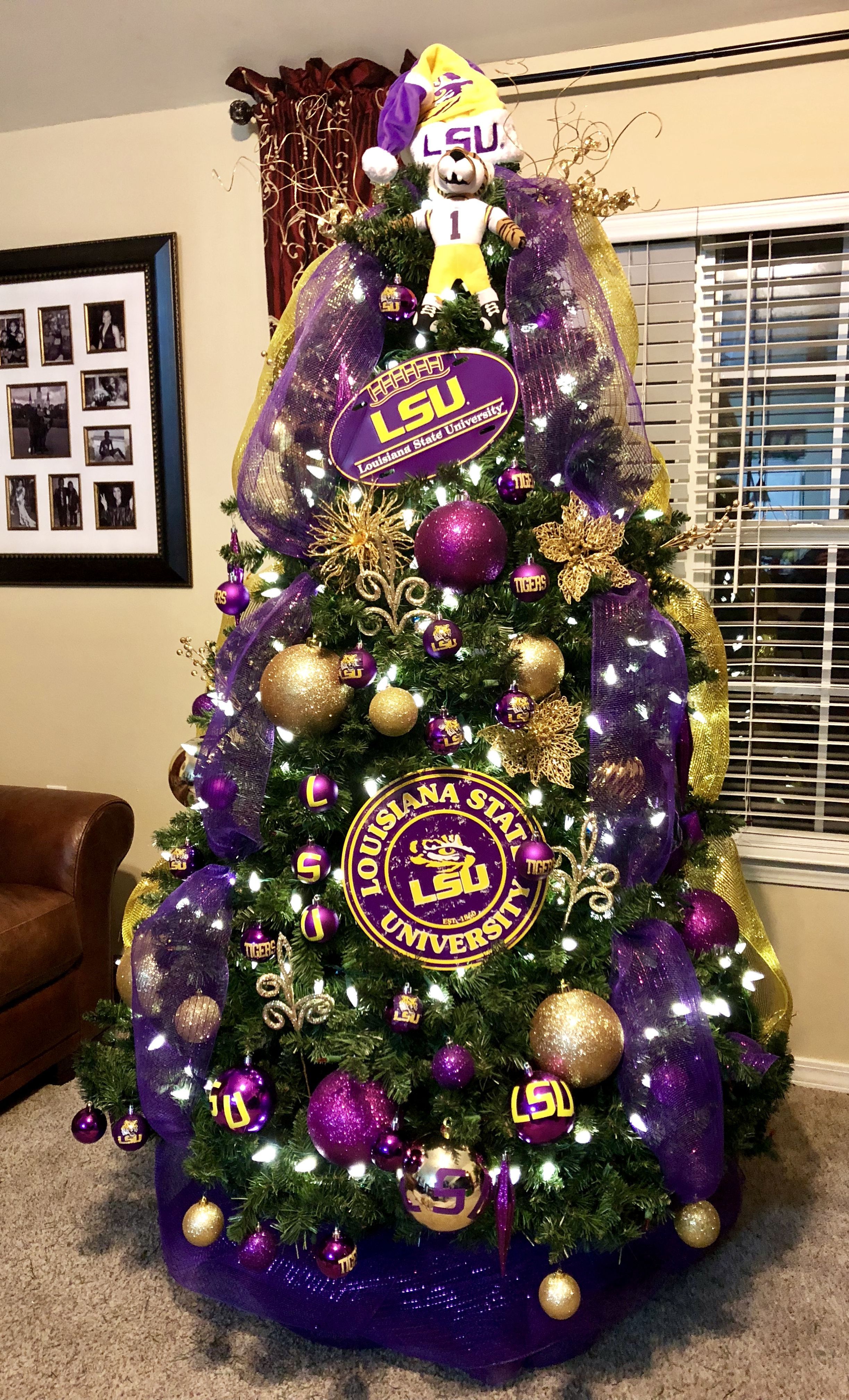 LSU Holiday Decorations