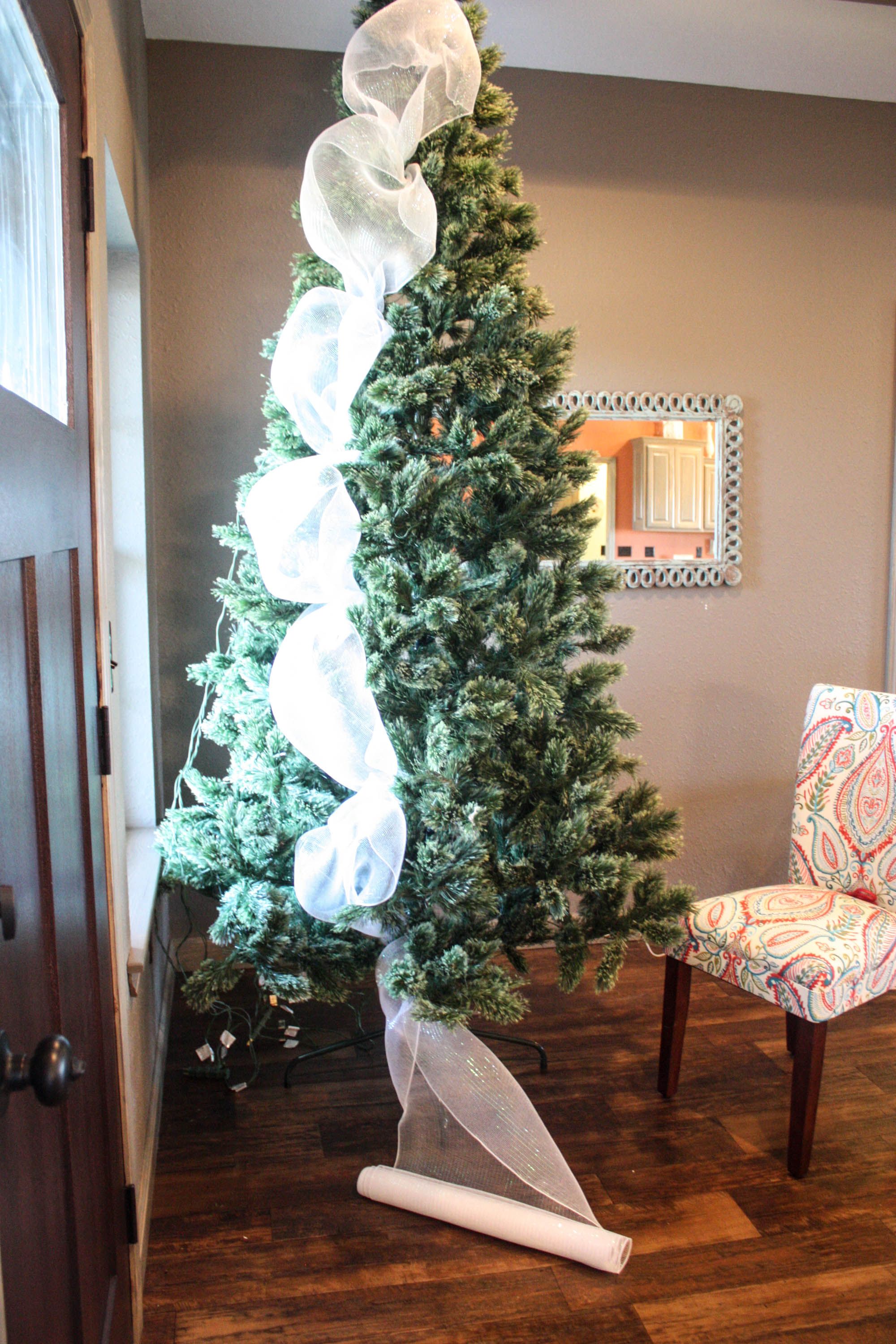 Waterfall Effect Christmas Tree Decorating Tips