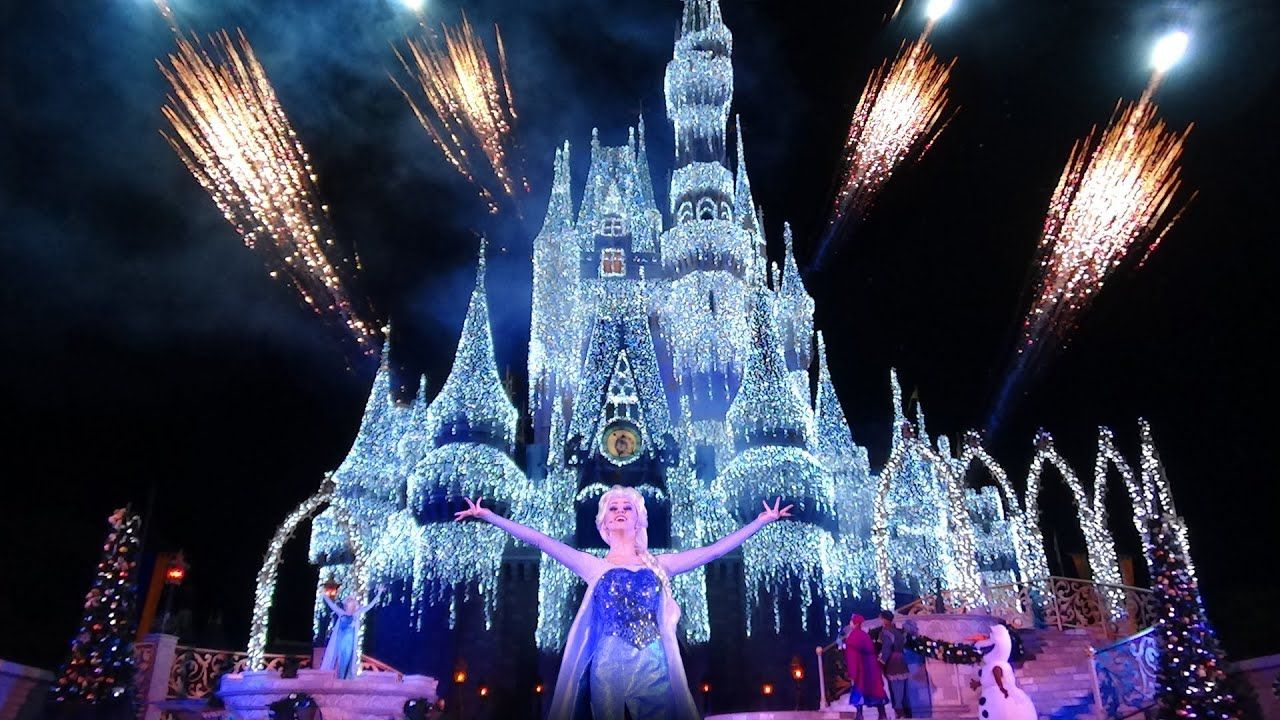 5 Magical Disney Christmas Holiday Events 2014