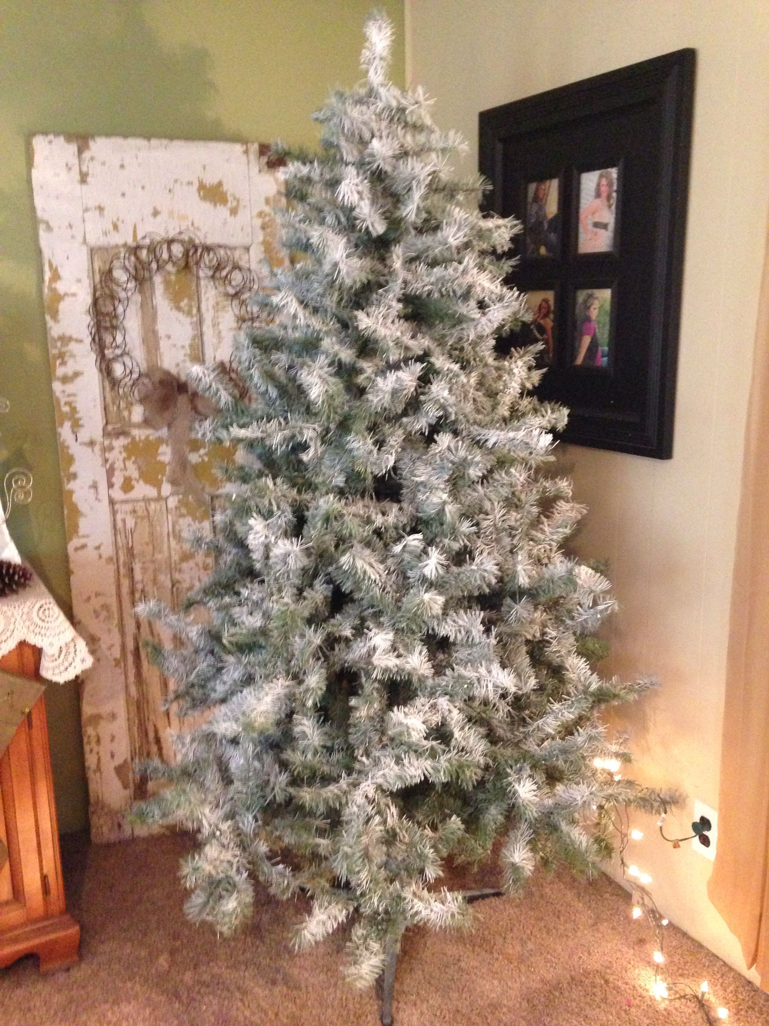 5 Ways To Decorate Hobby Lobby Flocked Christmas Tree