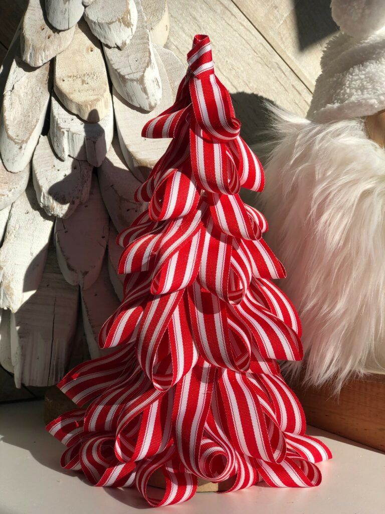 5 Ways To Use Candy Cane Ribbon On Christmas Tree