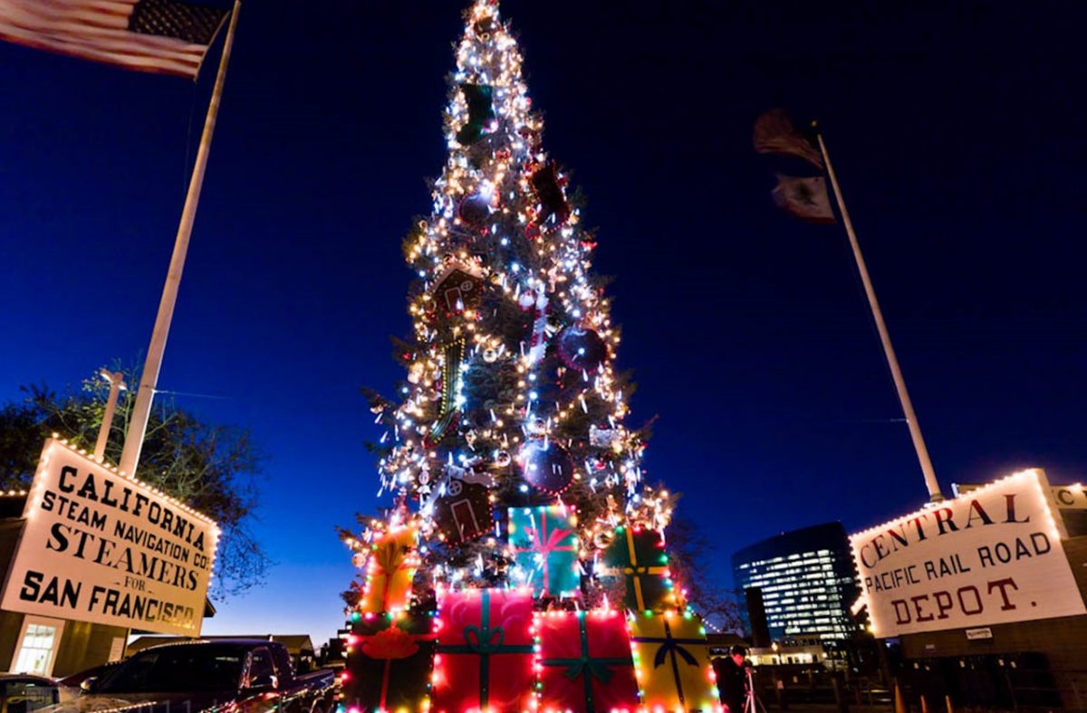 6 Festive Ways To Spend Christmas In California