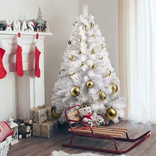 7 Ways To Decorate A Canadian Fir Christmas Tree