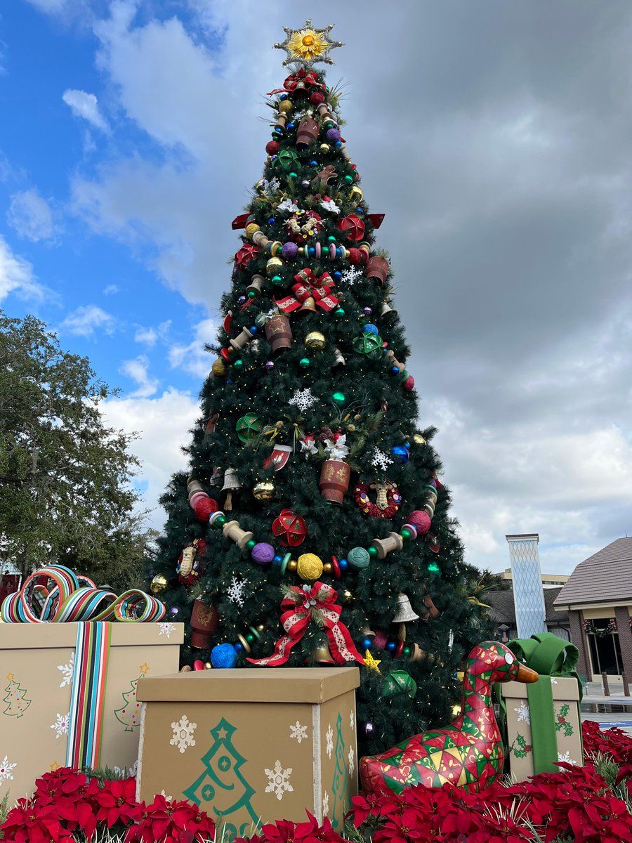 Disney Springs' Holiday Celebration