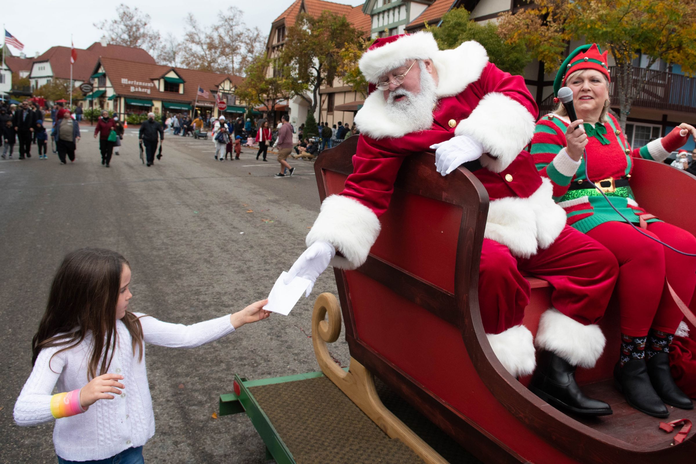 Best Holiday Spirit at Parade