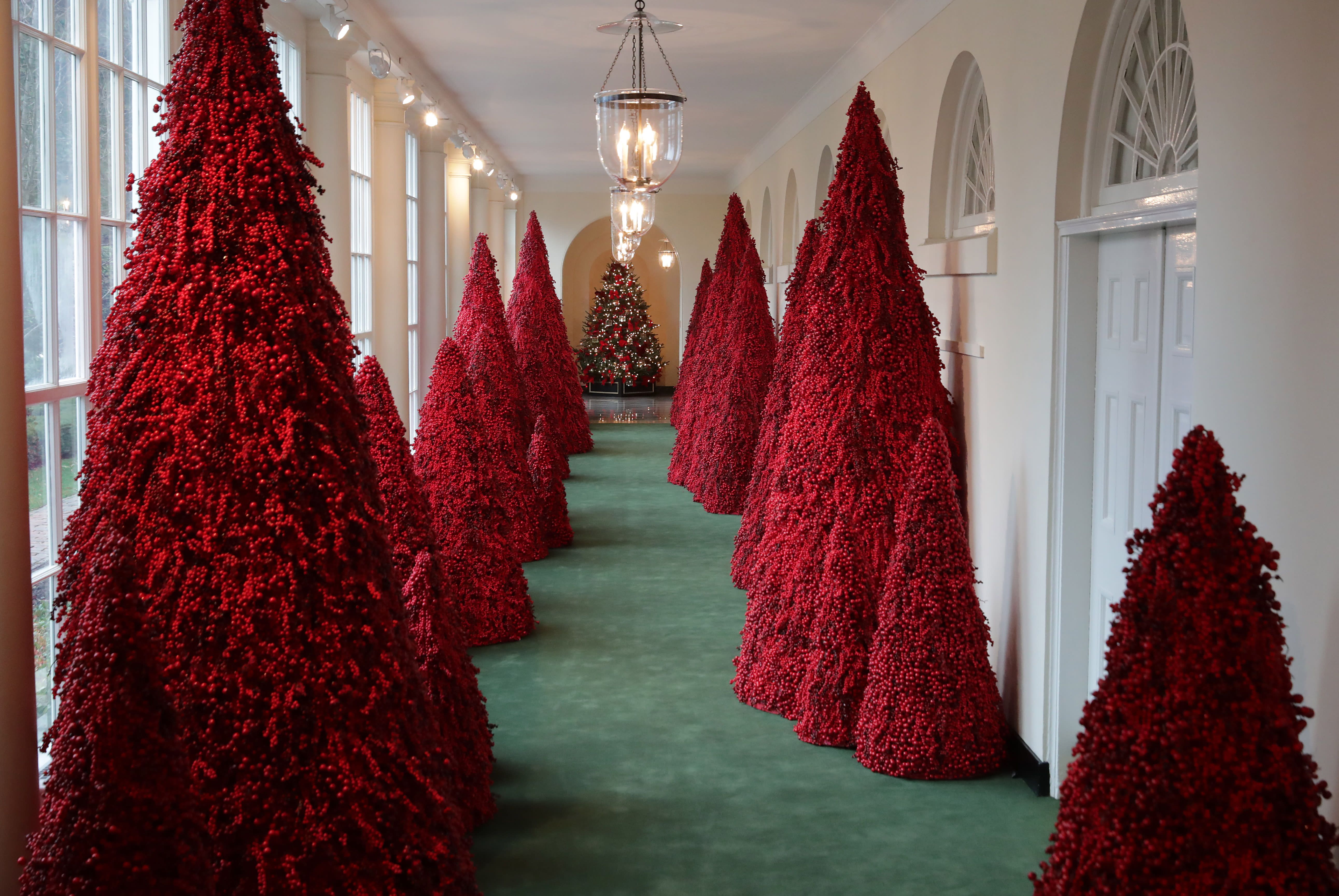 Red White House Christmas Tree