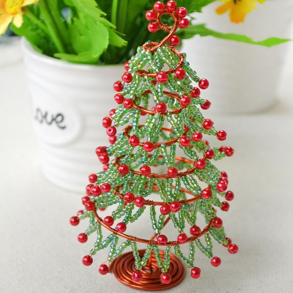 Bead and wire ornaments tree