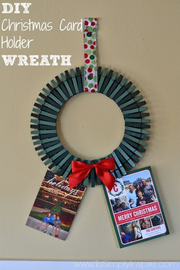 Card Display Wreath