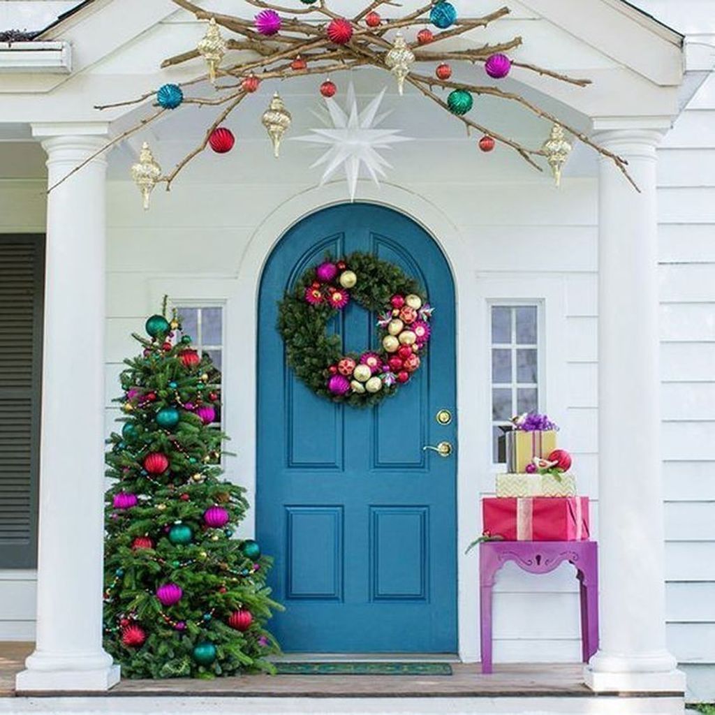 Christmas Front Door Decorations