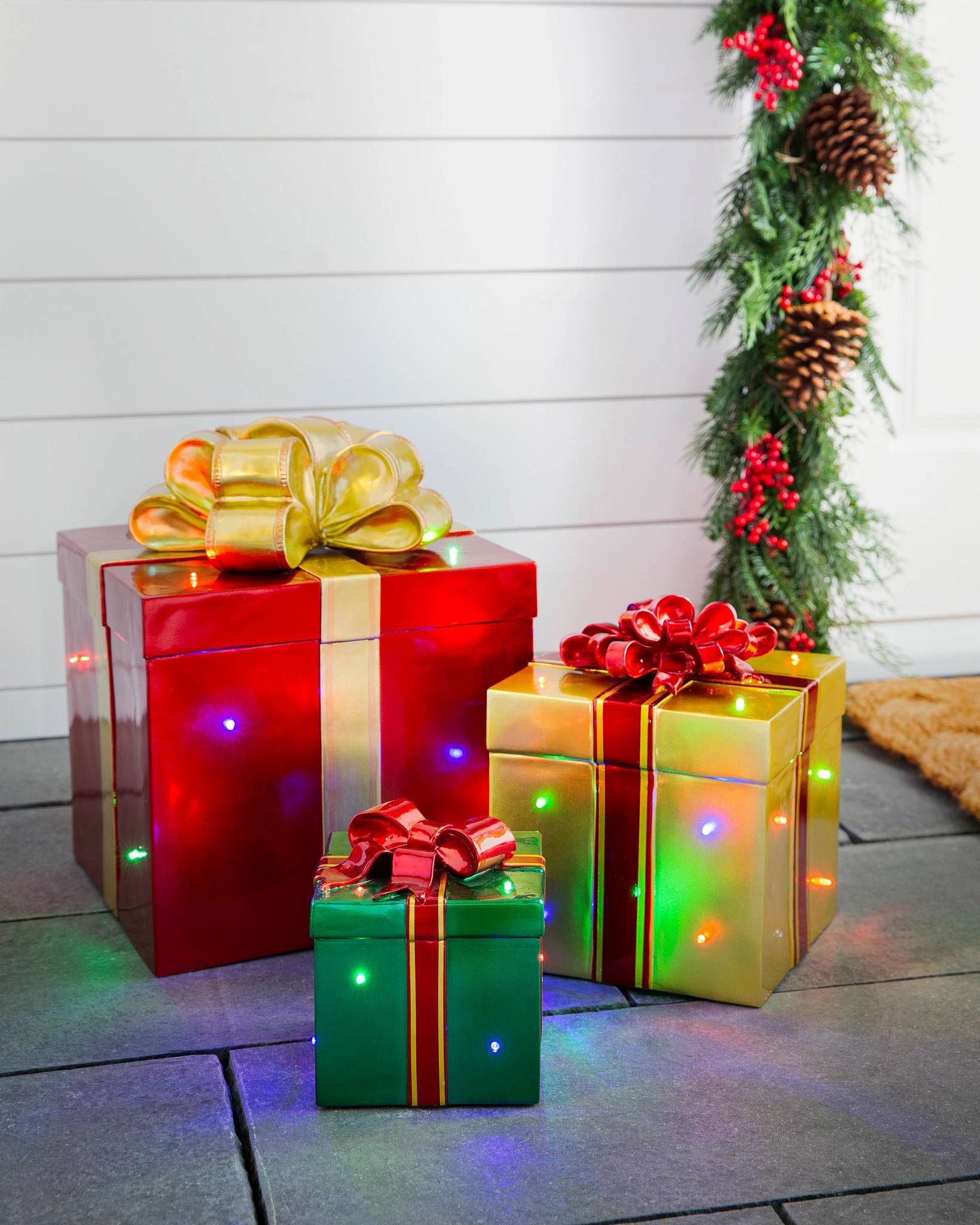 Christmas outdoor gifts