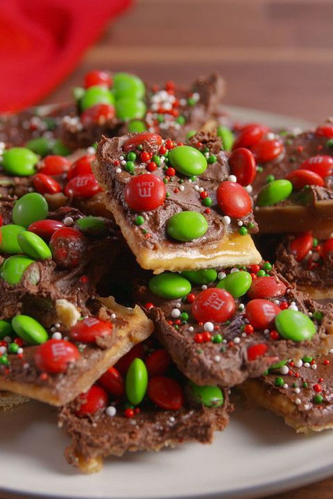 Christmas Party Desserts To Savor The Holiday Spirit