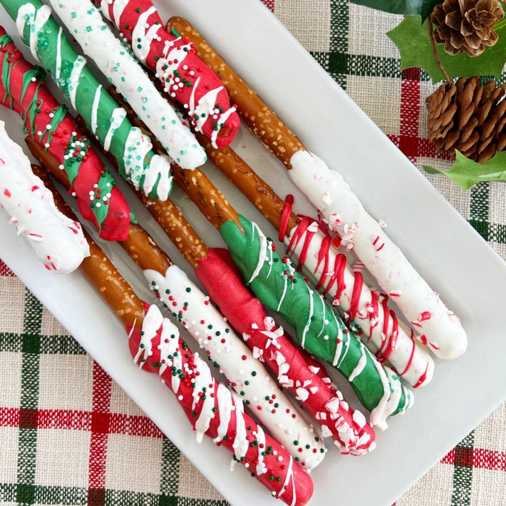 Christmas Pretzel Rod Treats