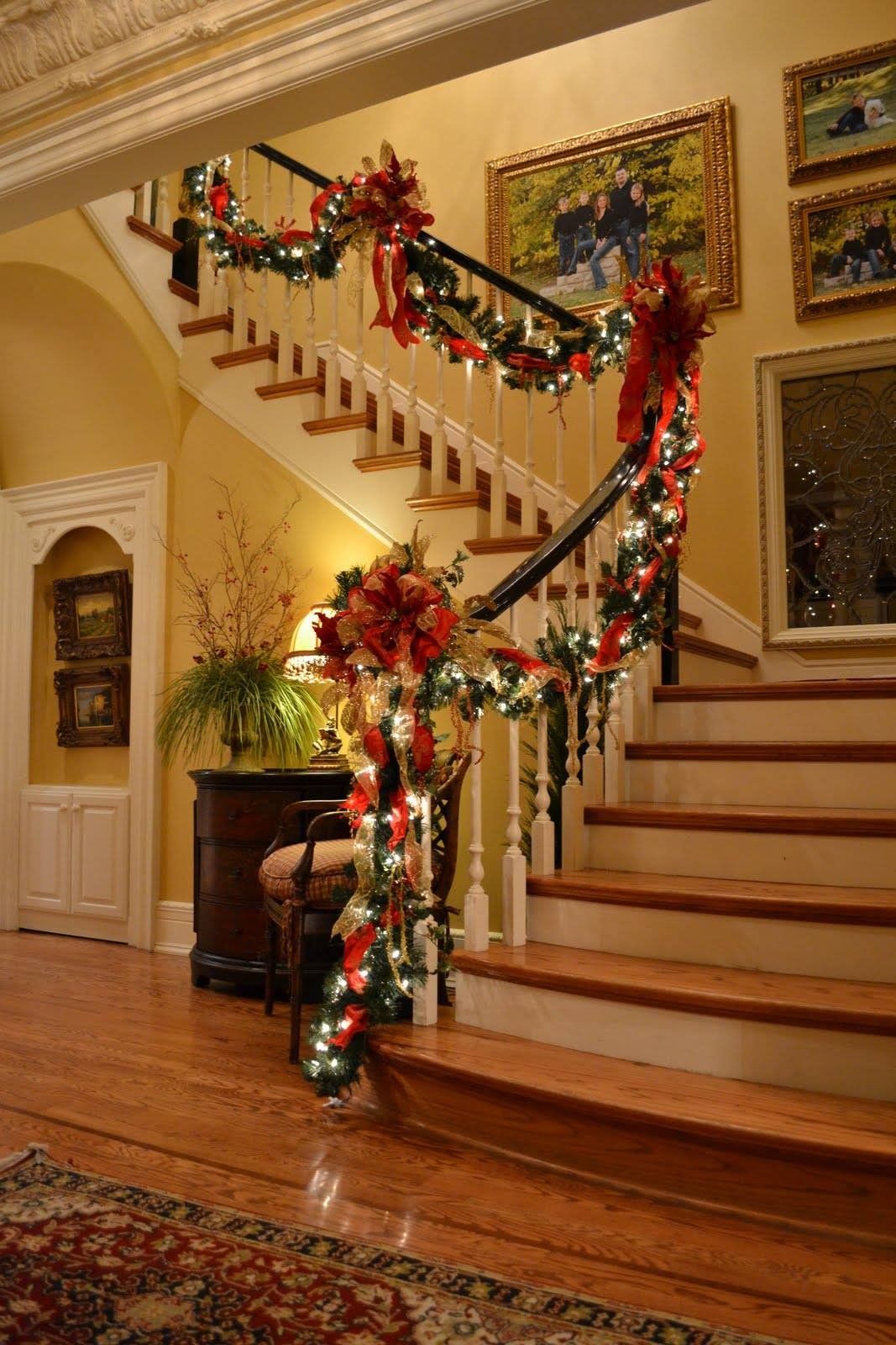 Christmas Staircase Decorations