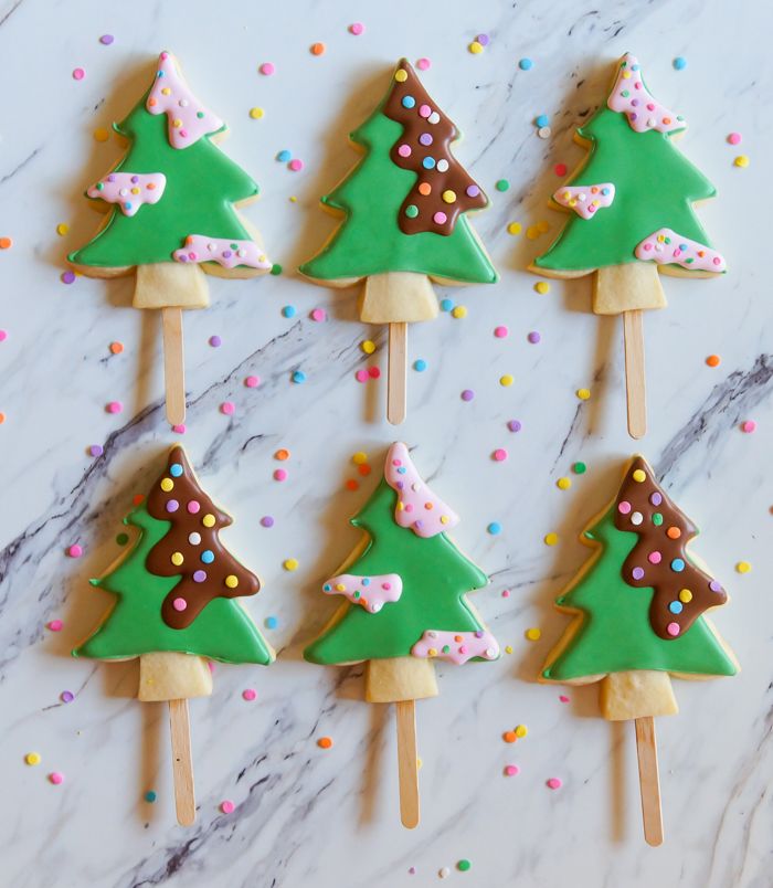 Christmas Tree Cookie Pops