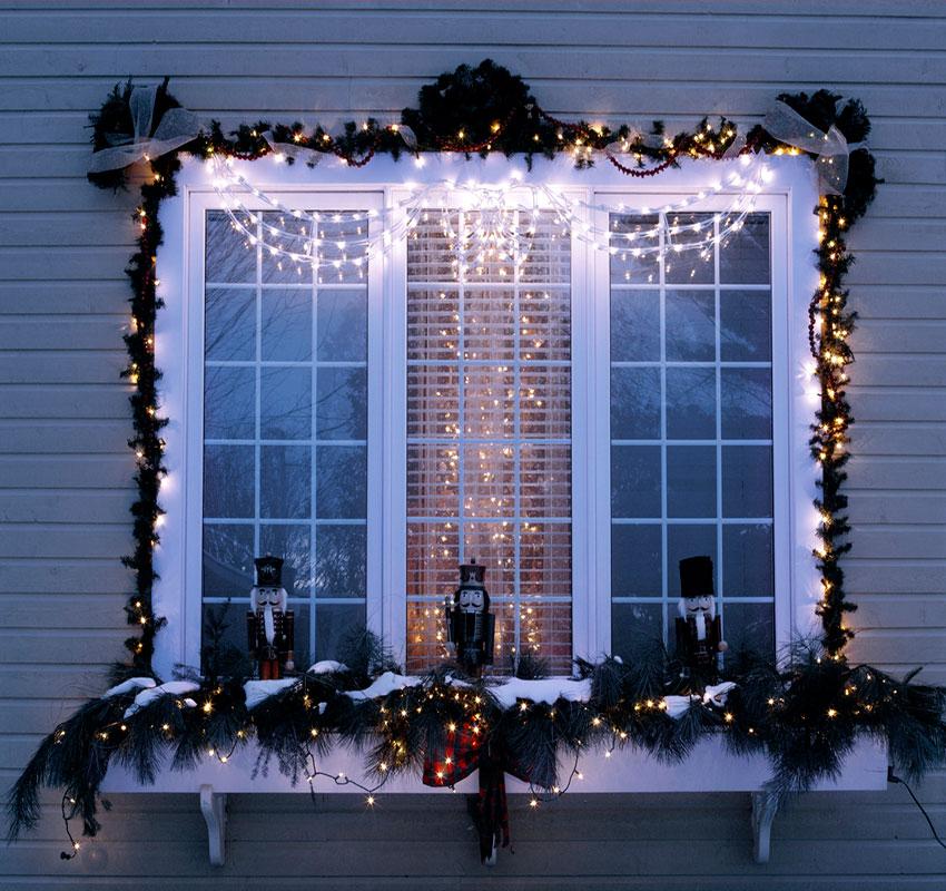 Christmas Window Garland