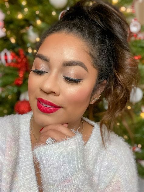 Classic Christmas Look