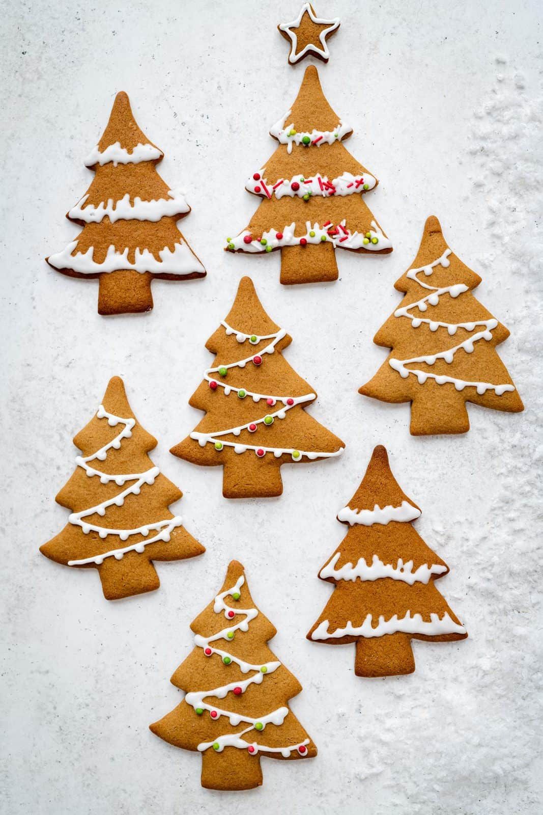 Classic Gingerbread Christmas Tree