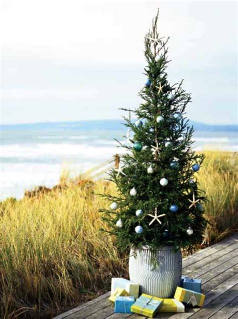 Coastal Fall Christmas Tree