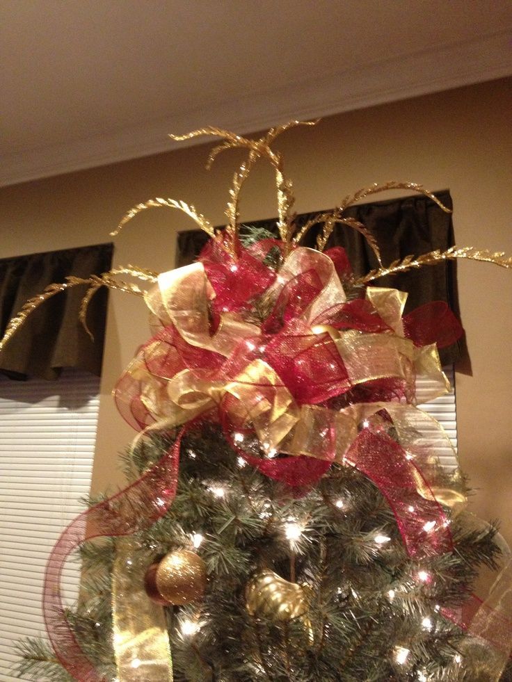 Deco mesh ribbon tree topper