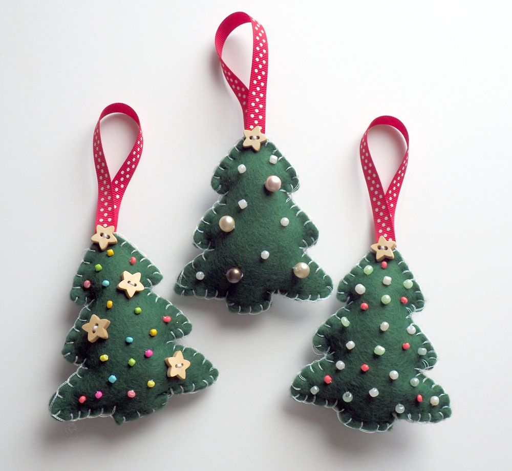 DIY felt Christmas ornaments