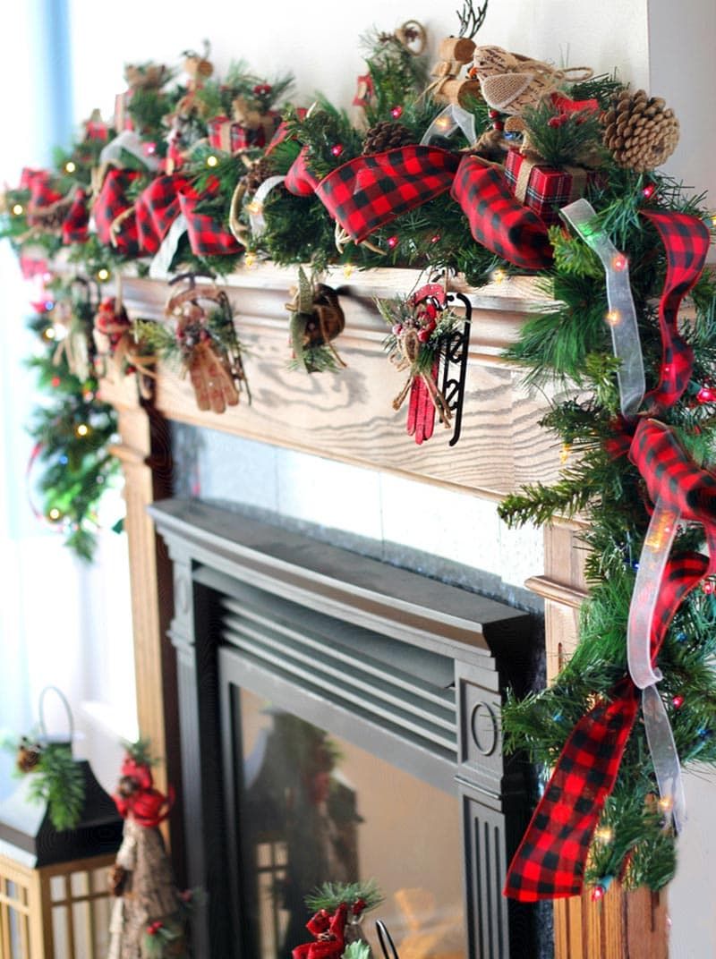 DIY Rustic Christmas Garland