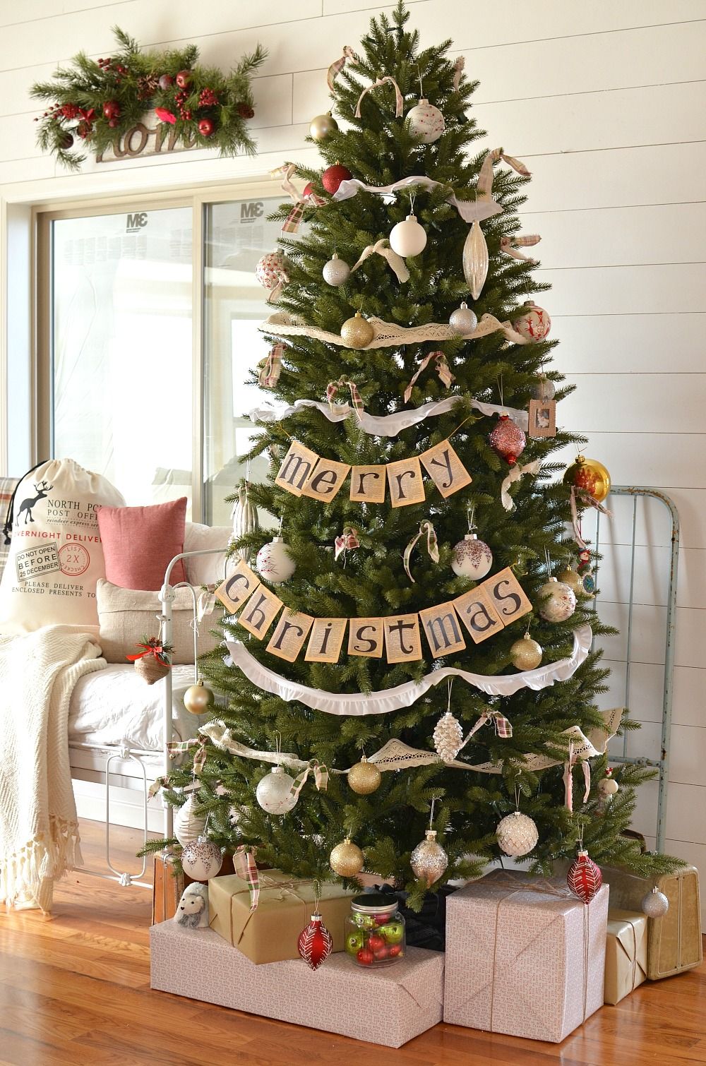 Farmhouse Fall Christmas Tree