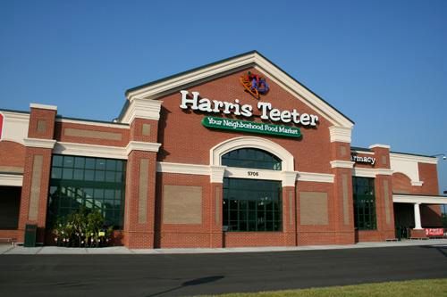 Harris Teeter store exterior