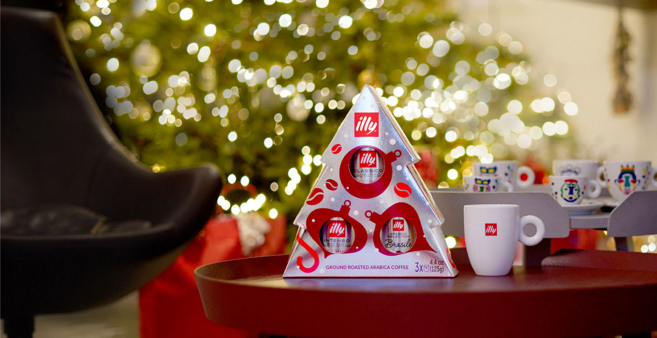 Illy's Coffee Christmas Tree Cookies