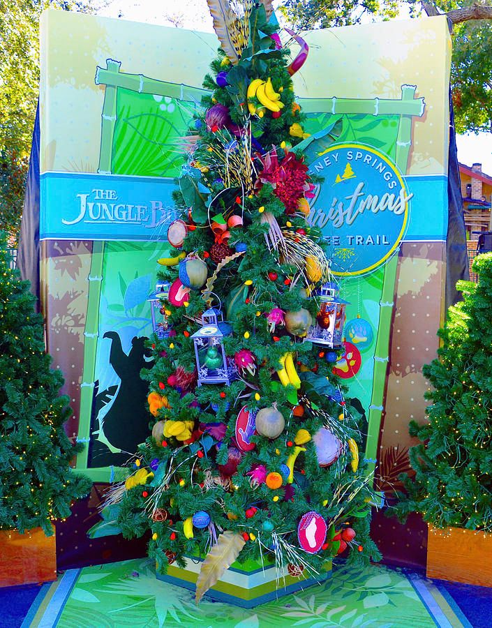 Jungle Adventure Christmas Tree