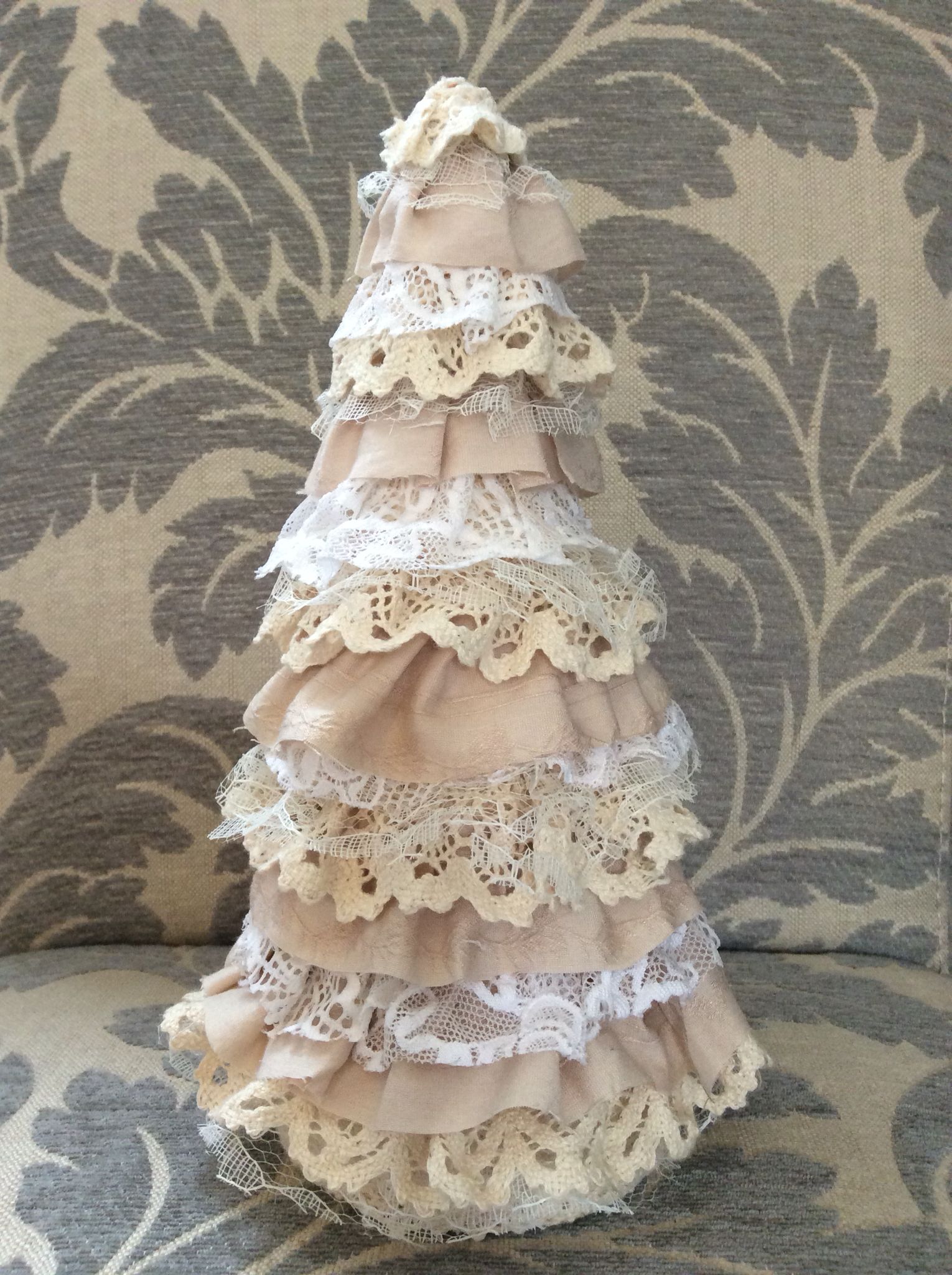 Lace Christmas Tree Ideas