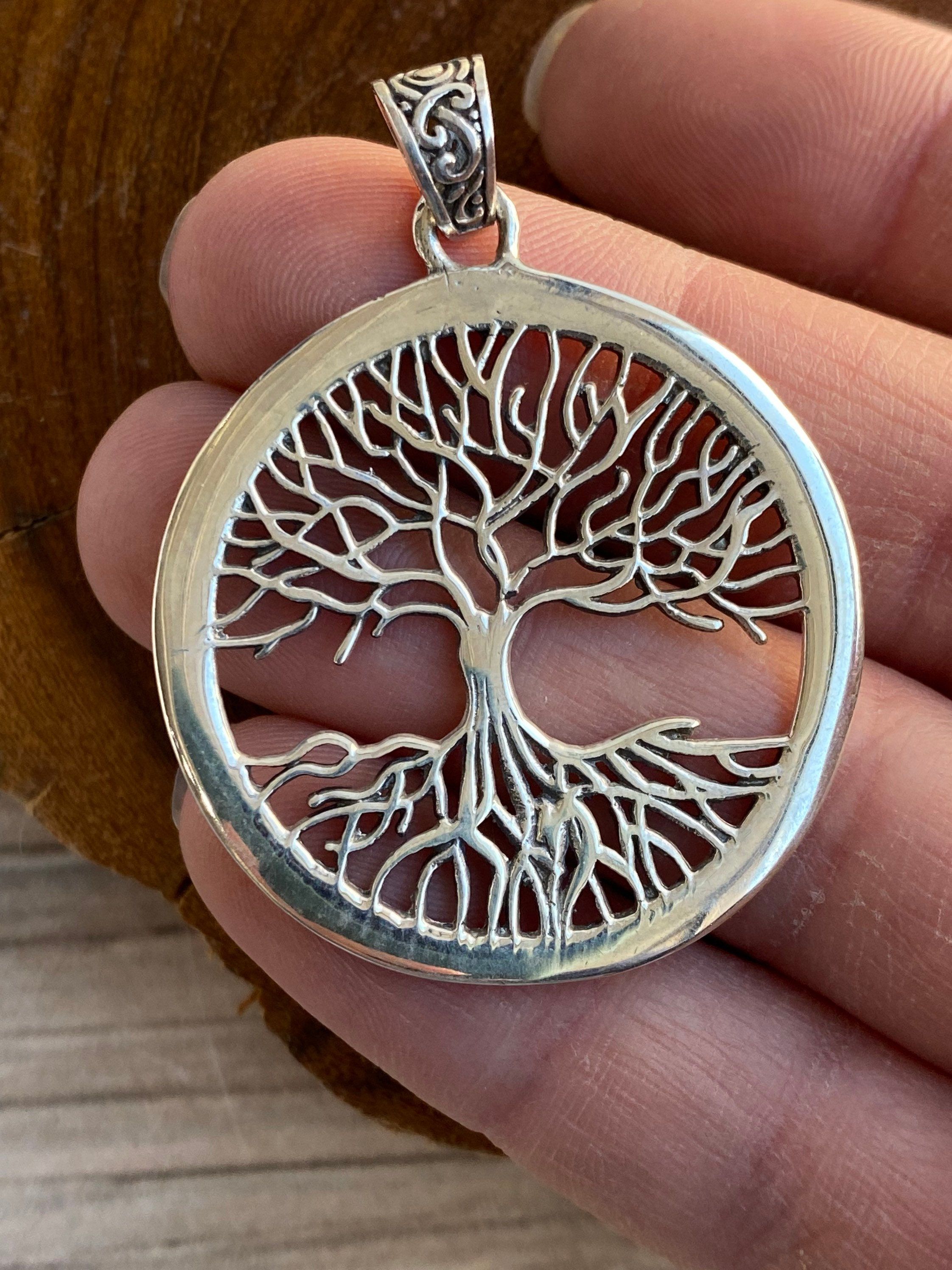 Pendant tree