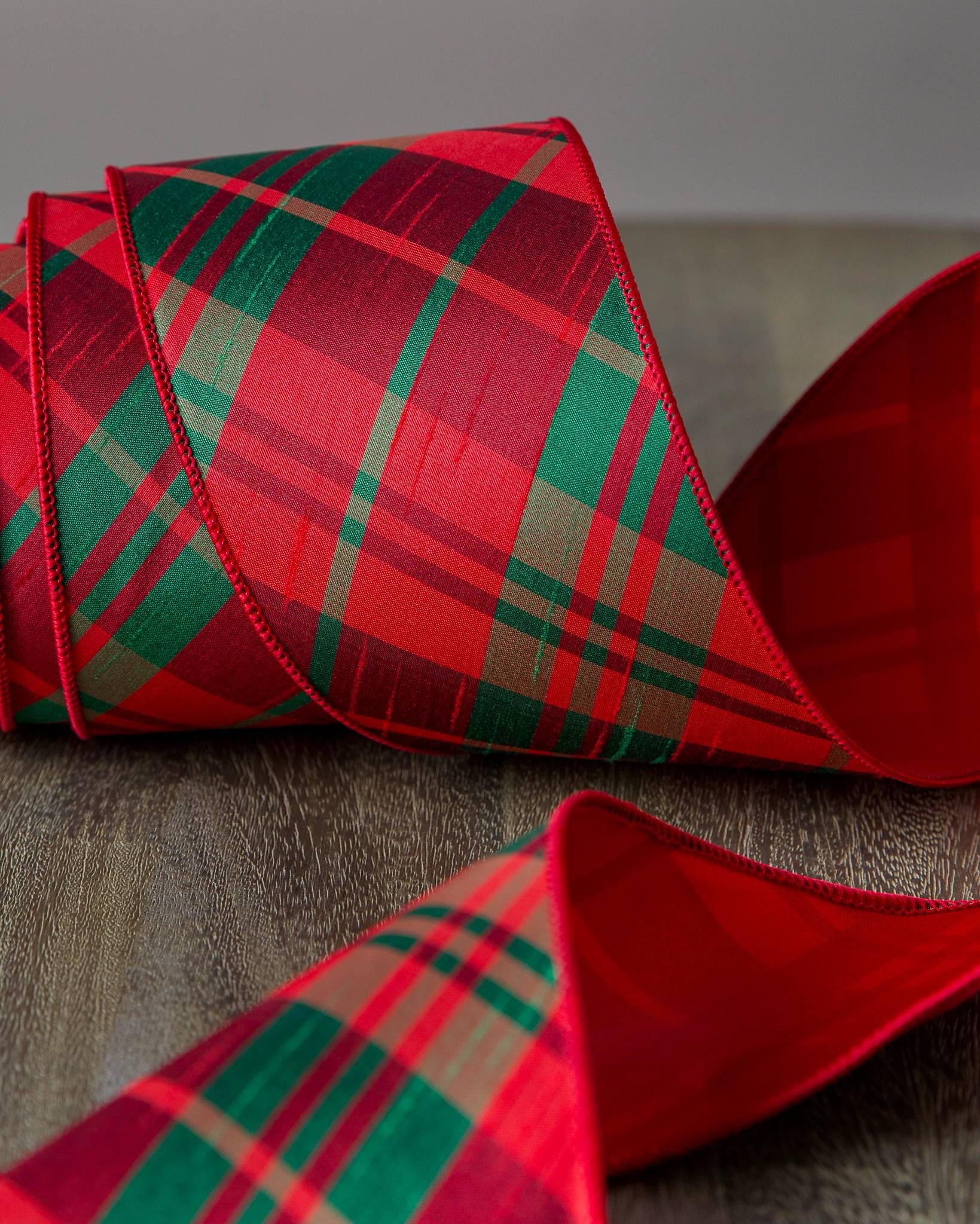 Plaid Christmas Tree Ribbon