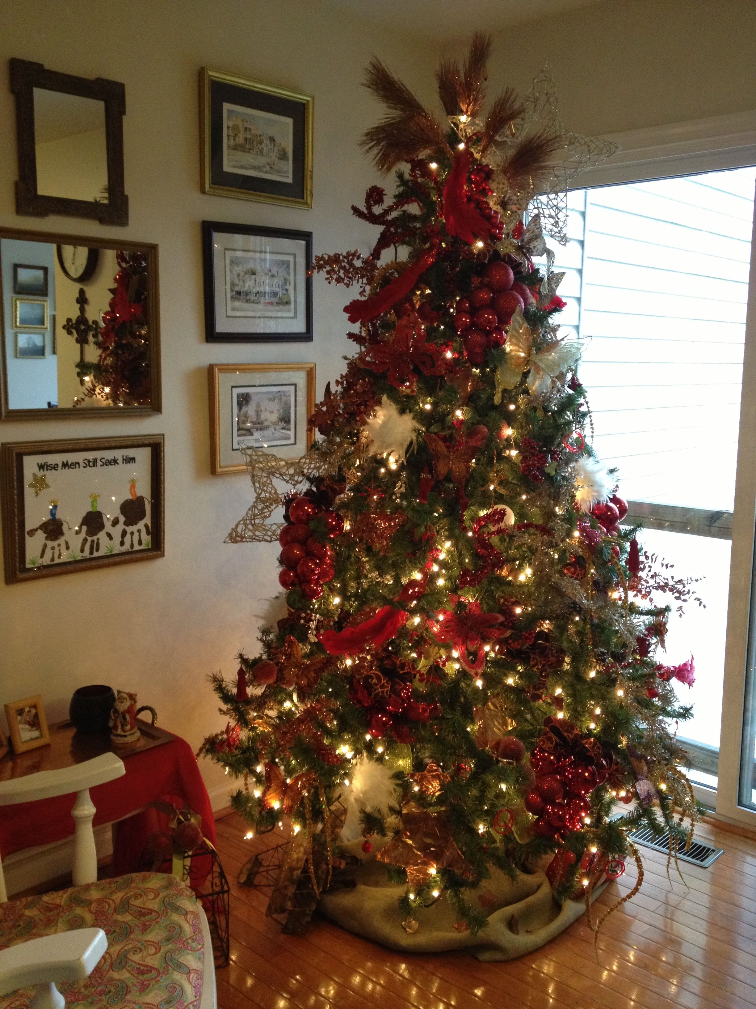 Red and Copper Christmas Tree Ideas