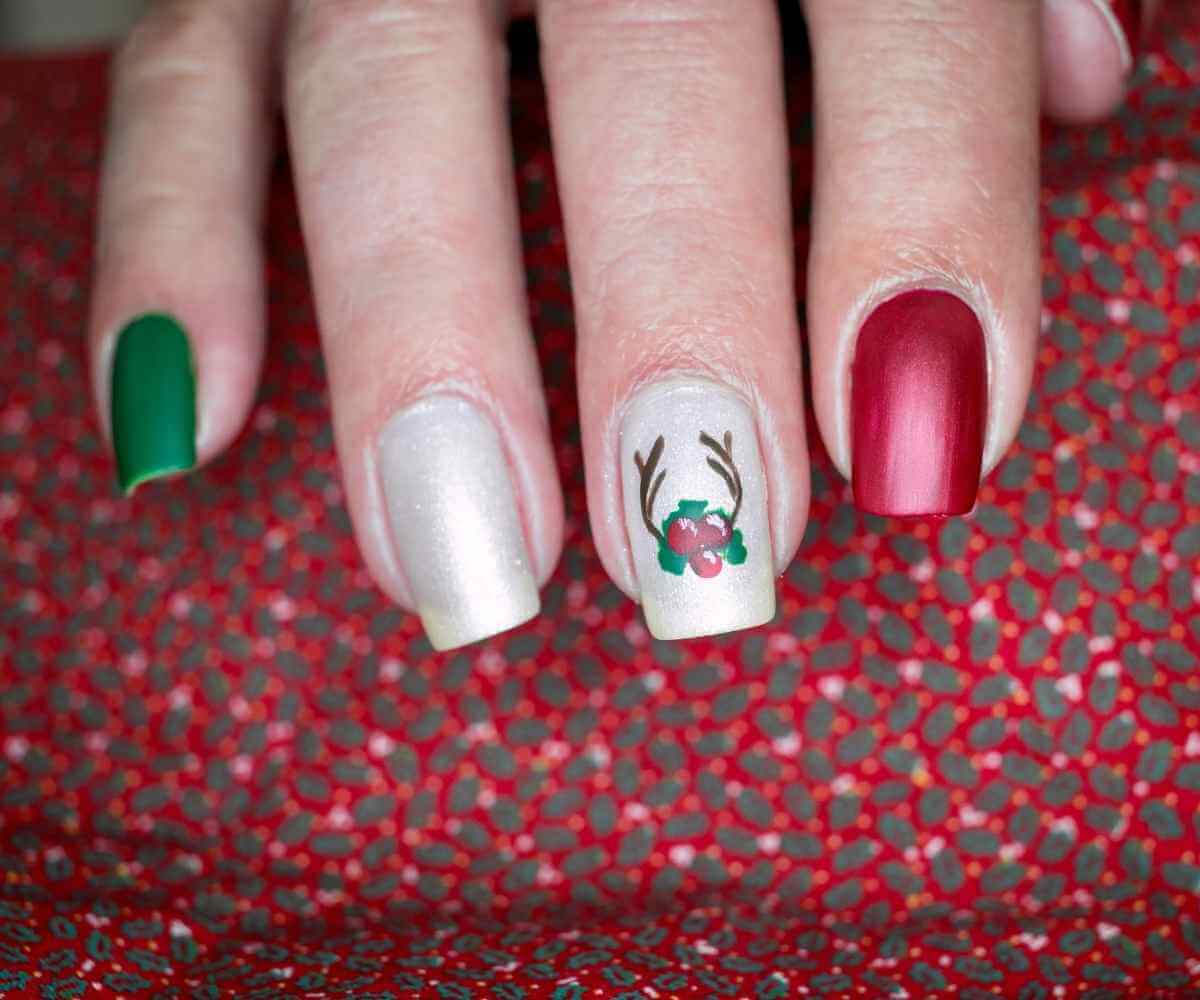 Reindeer Antlers Nail Art