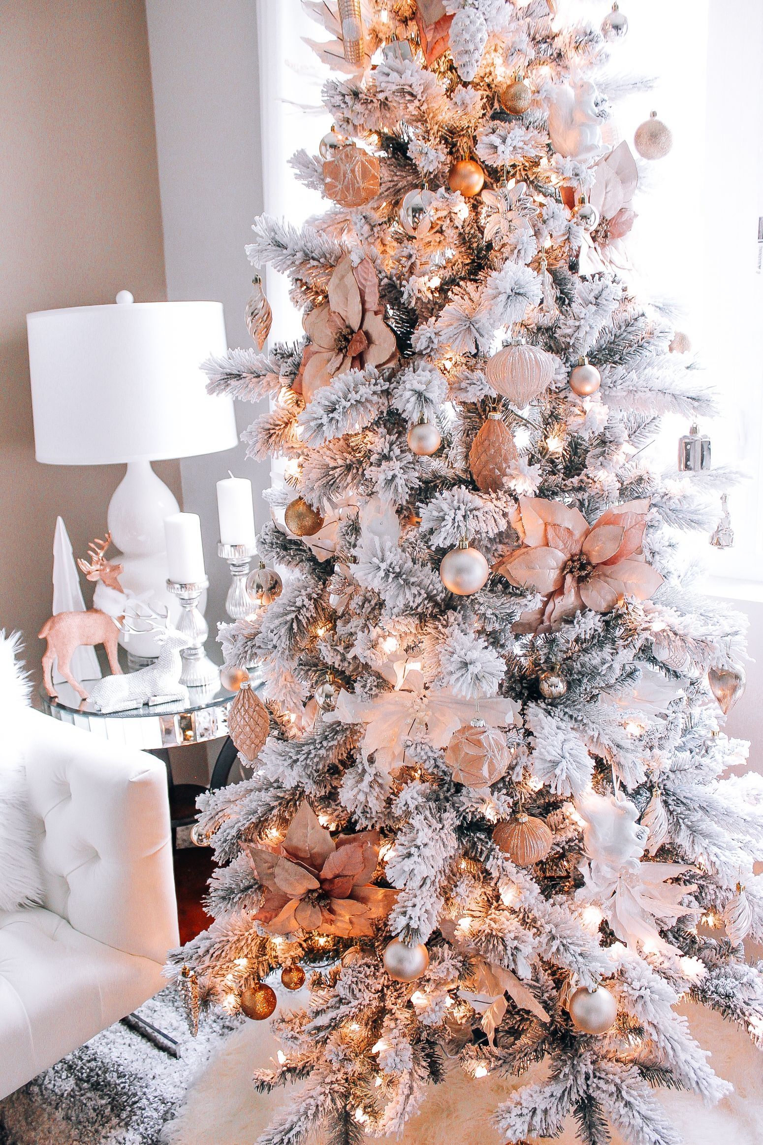 Rose Gold Christmas Decor Ideas