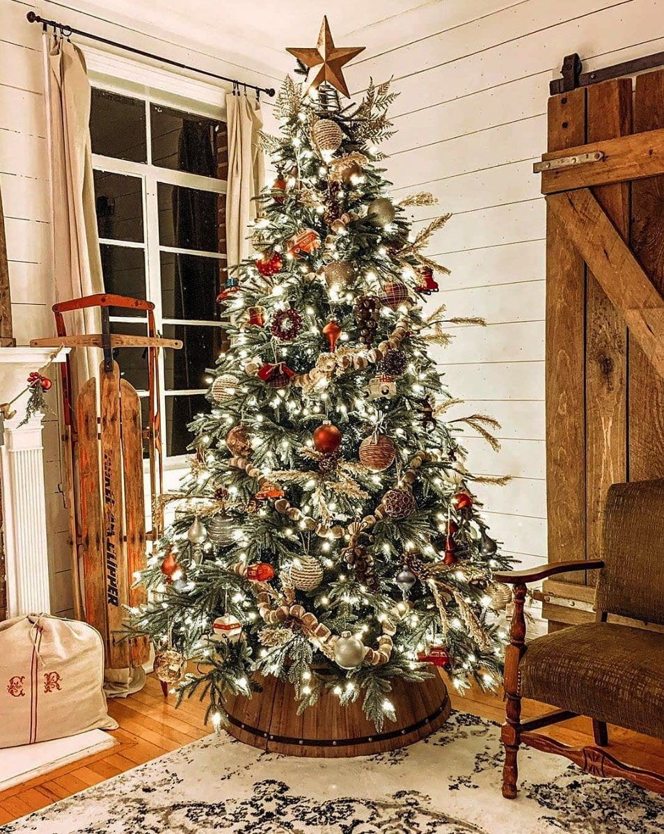 Rustic Christmas Tree Decorating