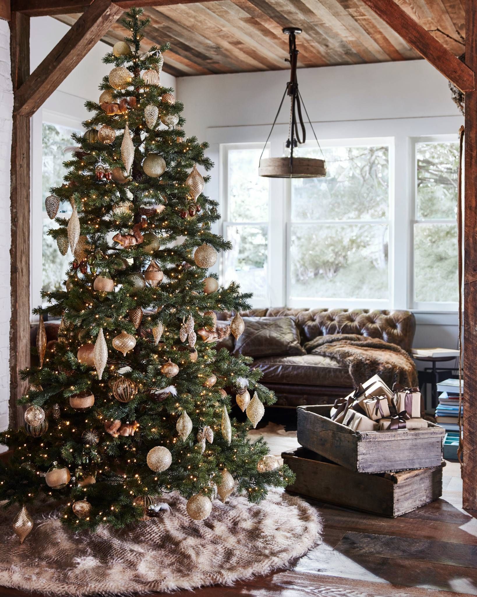 Rustic and Earthy Christmas Colors