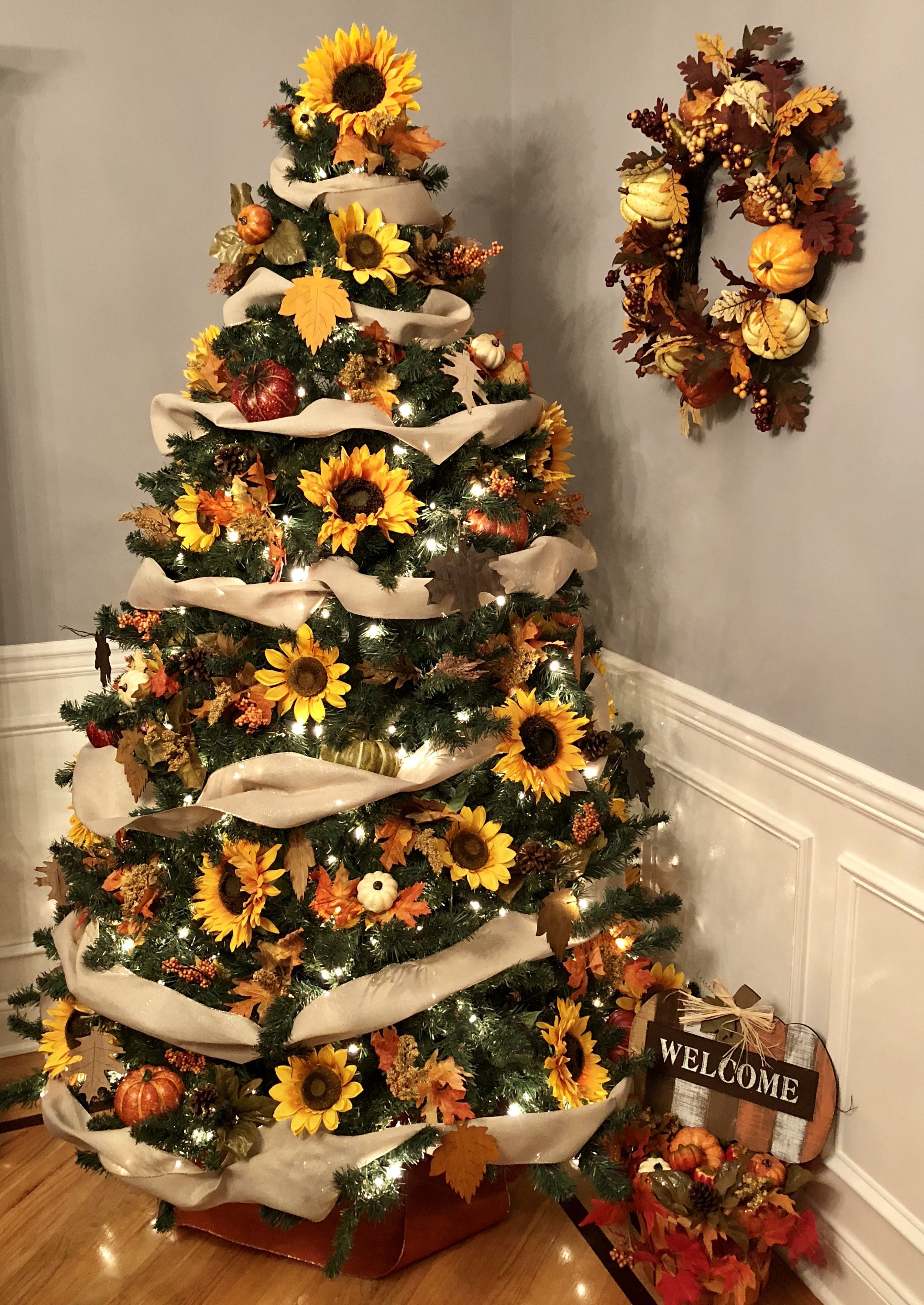 Rustic Fall Christmas Tree