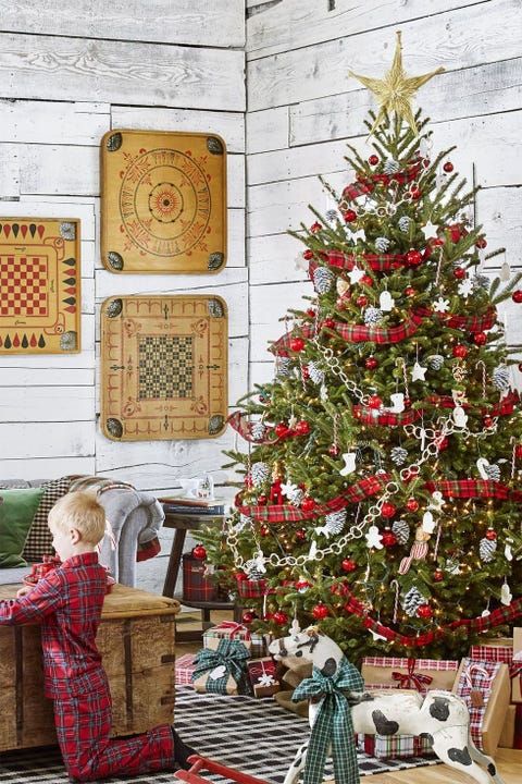 Rustic farm Christmas tree decor