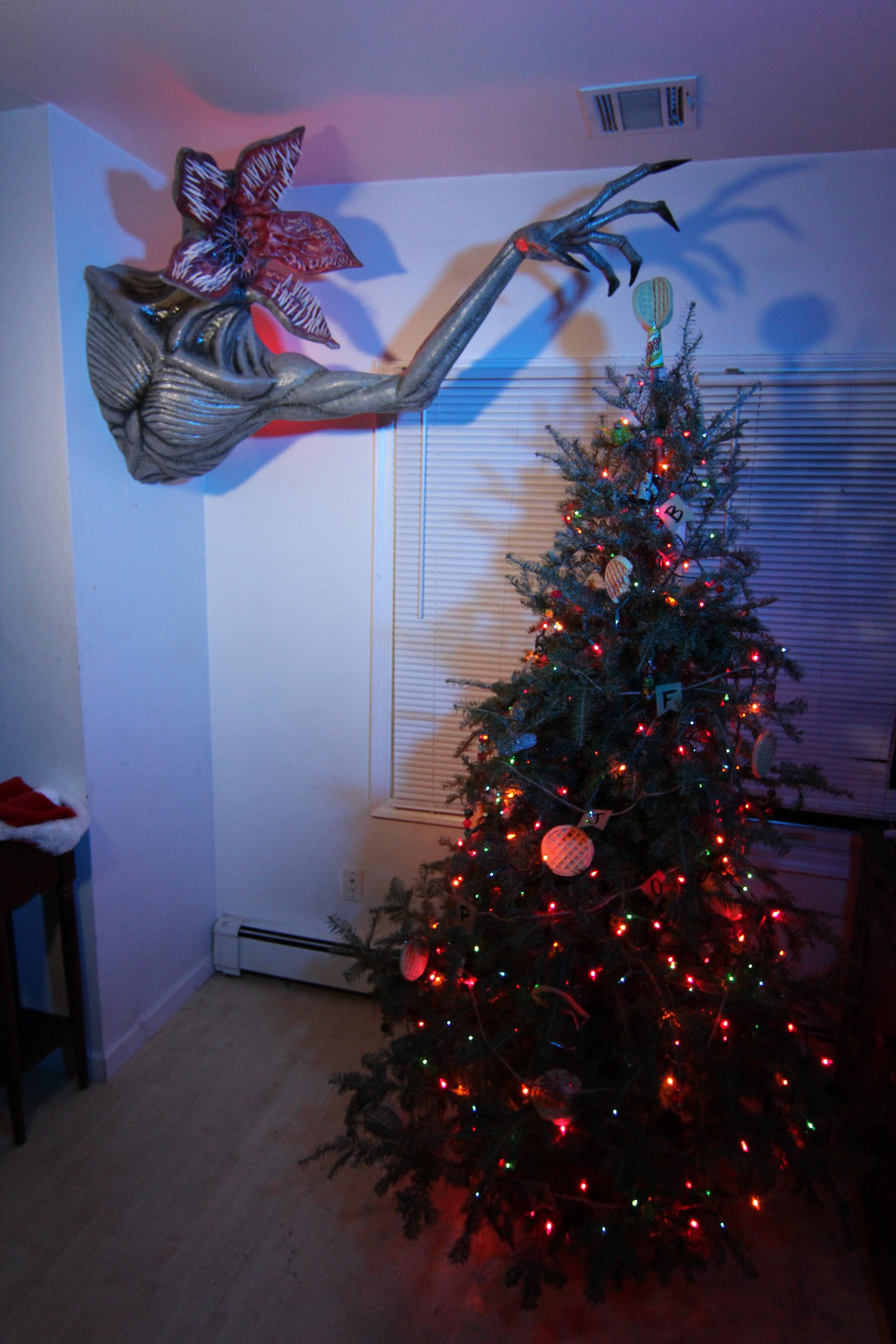 Stranger Things Christmas Tree Decorating Ideas