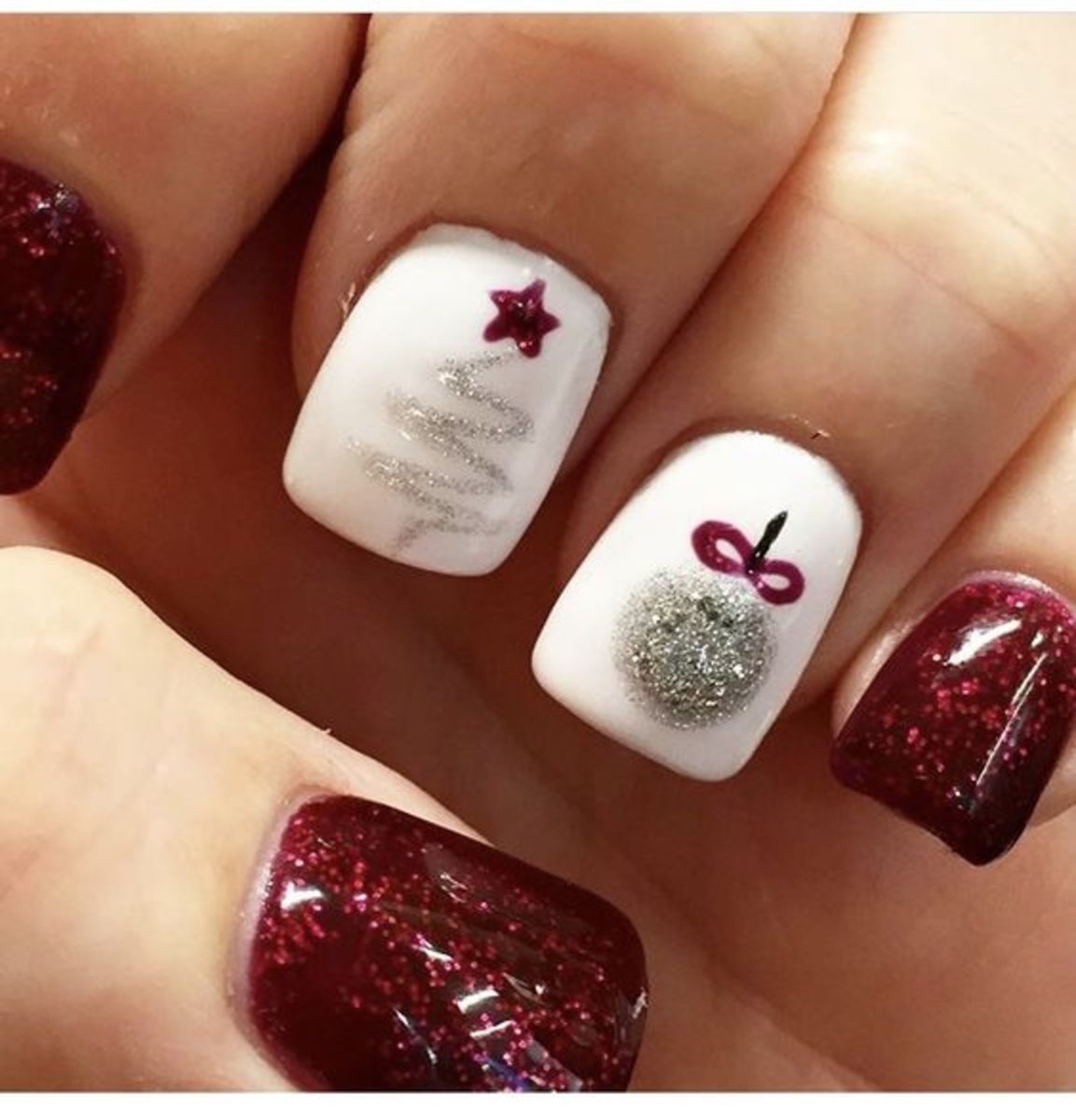 Top 10 Christmas Nail Ideas 2024