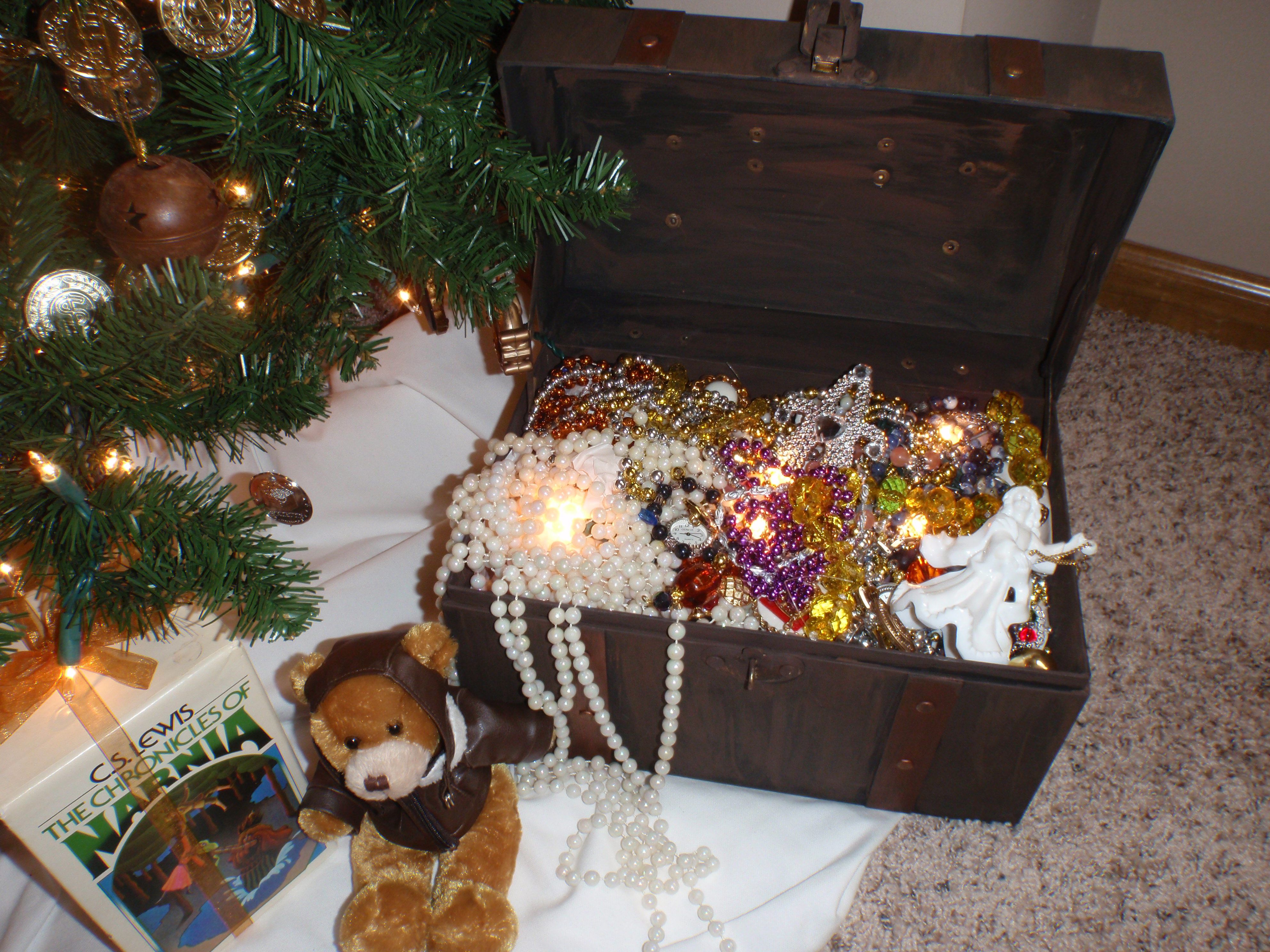 Treasure Chest Christmas Tree